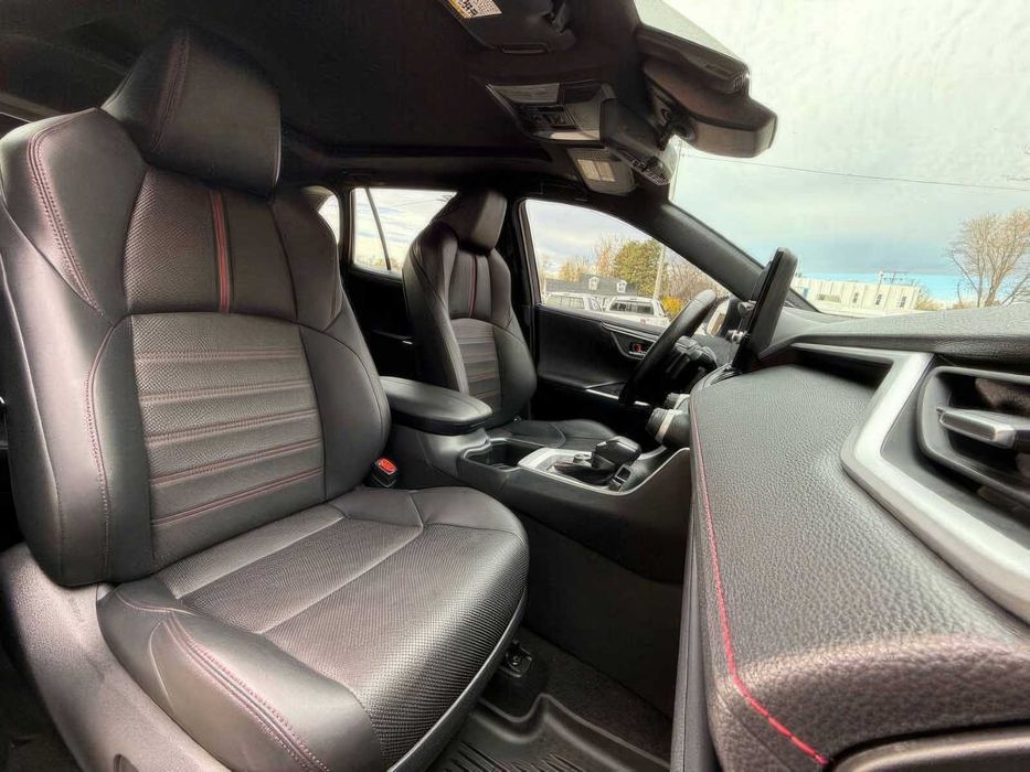 Toyota RAV4 Prime XSE      2024