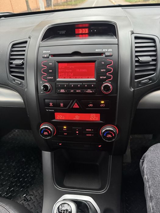 Kia Sorento 2.2 дизель 2011 год механика 4*4