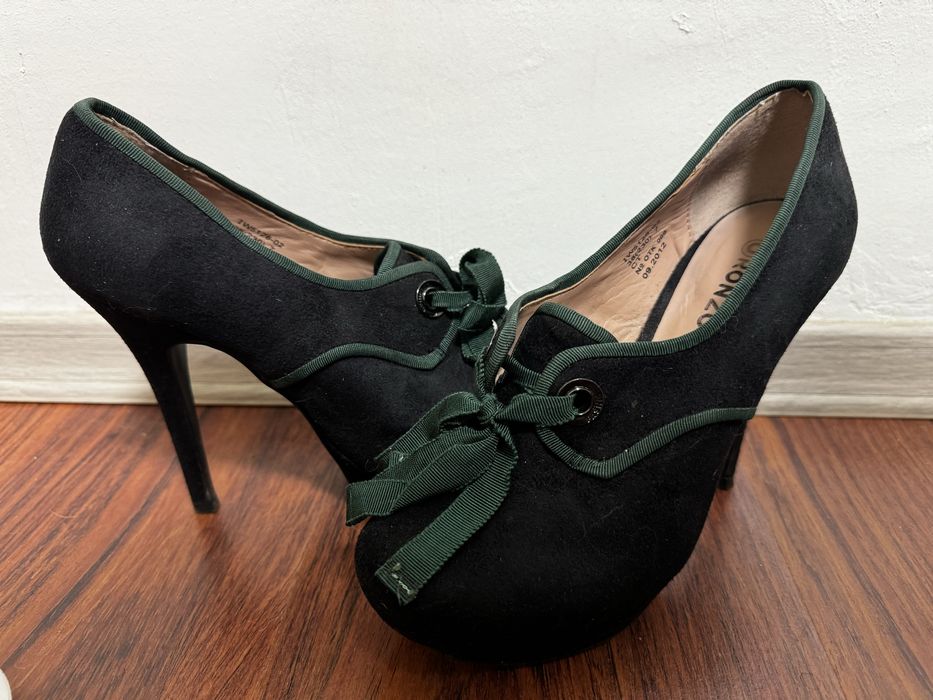 Женские полуботинки на каблуке