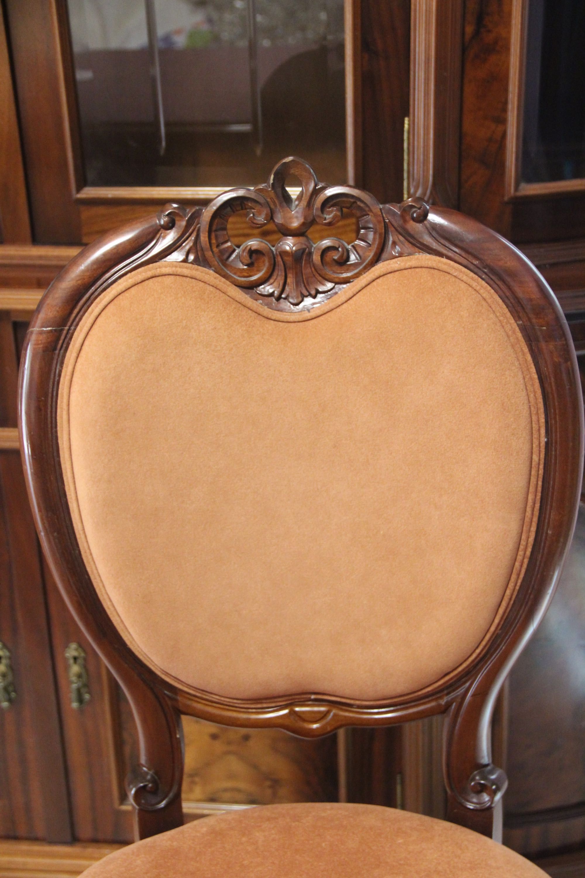 Mesa de sala extensível com 6 cadeiras