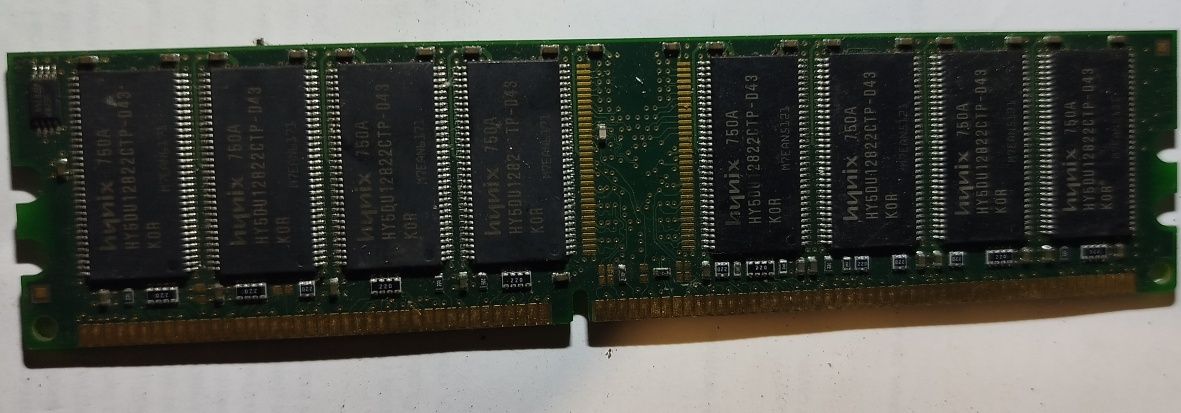 Оперативка 1 GB DDR400