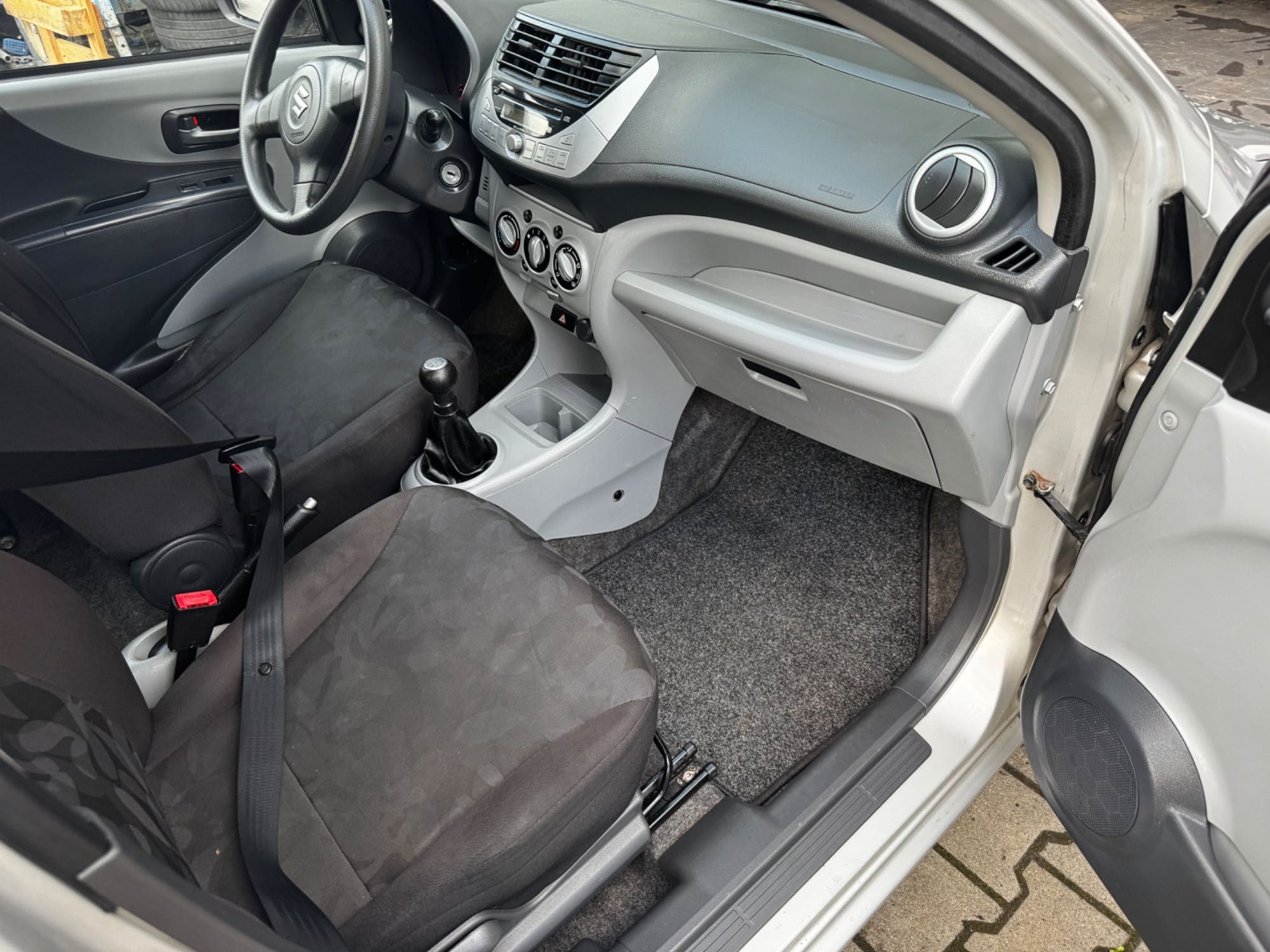 Suzuki alto 1,0i