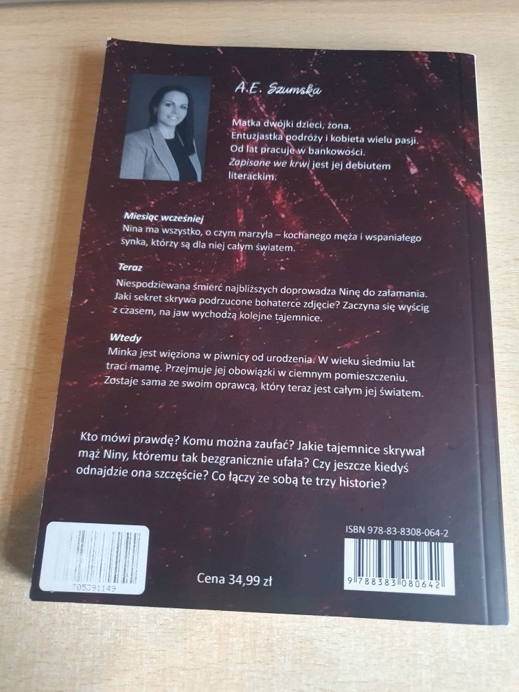 Zapisane we krwi A.E. Szumska książka