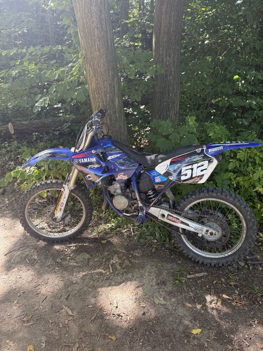 Yamaha yz 125.
