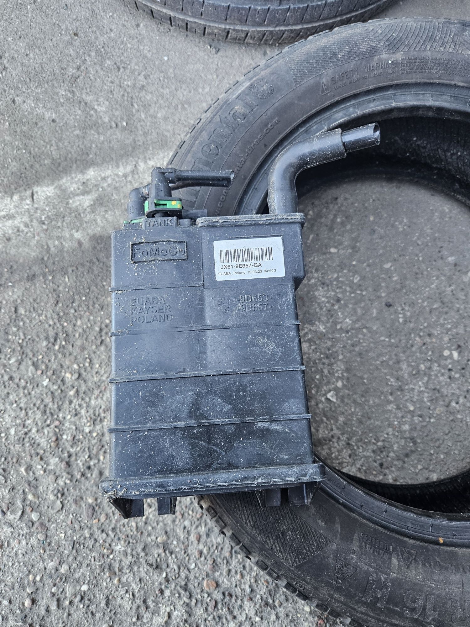 Filtr węglowy Kuga MK3 1.5 Ecoboost