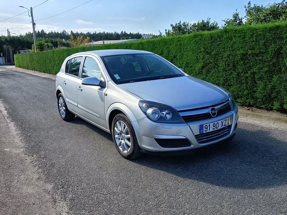 Opel Astra 1.7 CDTi Elegance