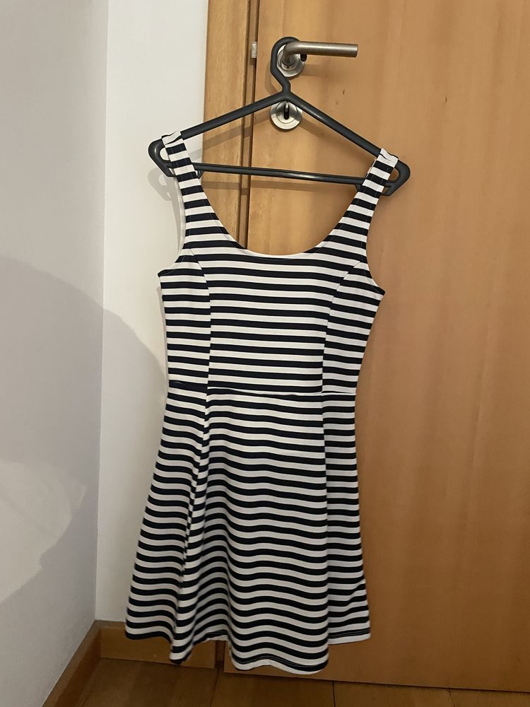 Vestidos de praia e verão