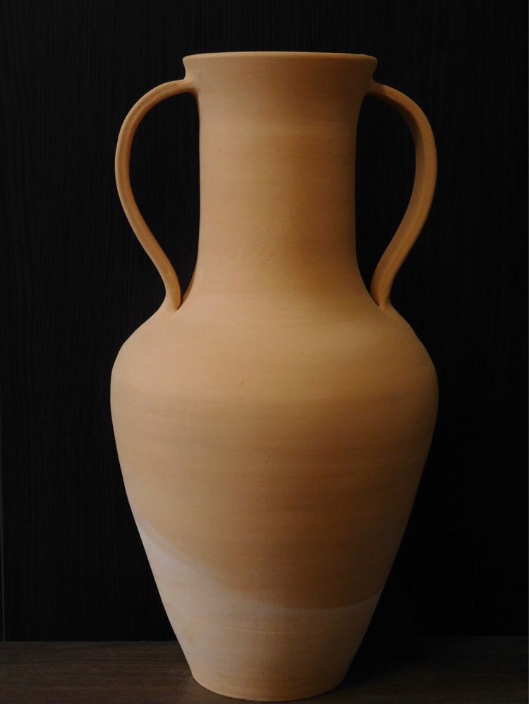 Глечики,вазочки,вази,керамічні вироби з глини ручної роботи