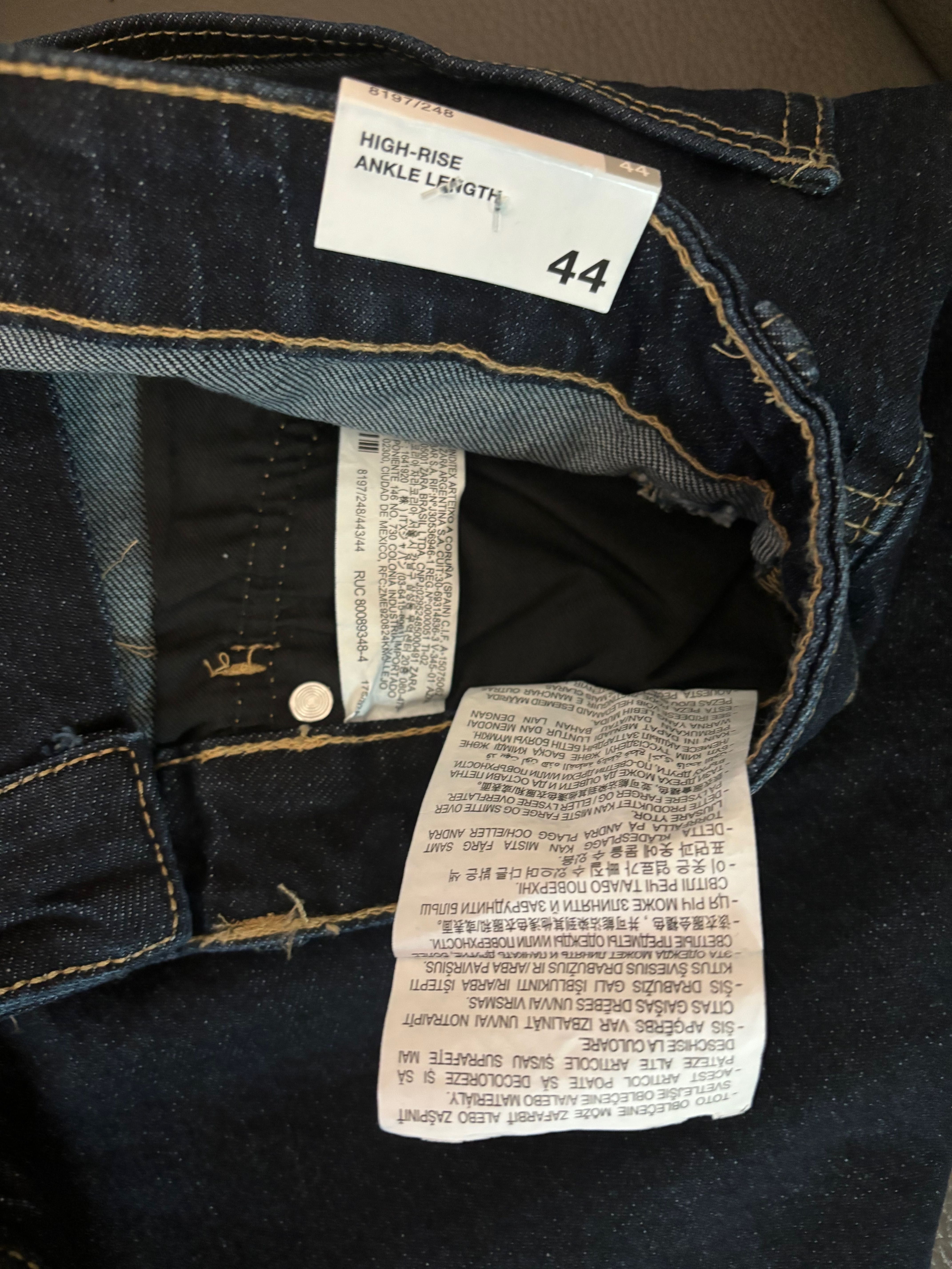 ZARA Jeans z wysokim stanem elastyczne  NOWE rozmiar 44