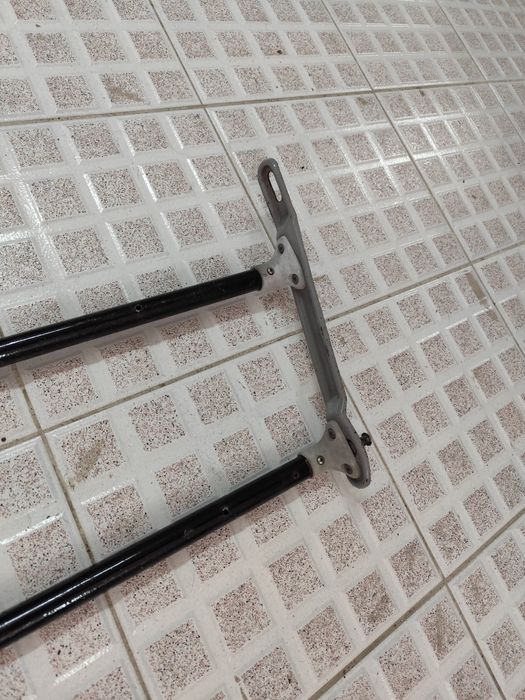 Vendo grade de separação Nissan Vanette