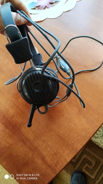 Гарнітура HP-720 MV - це стильна і зручна модель,