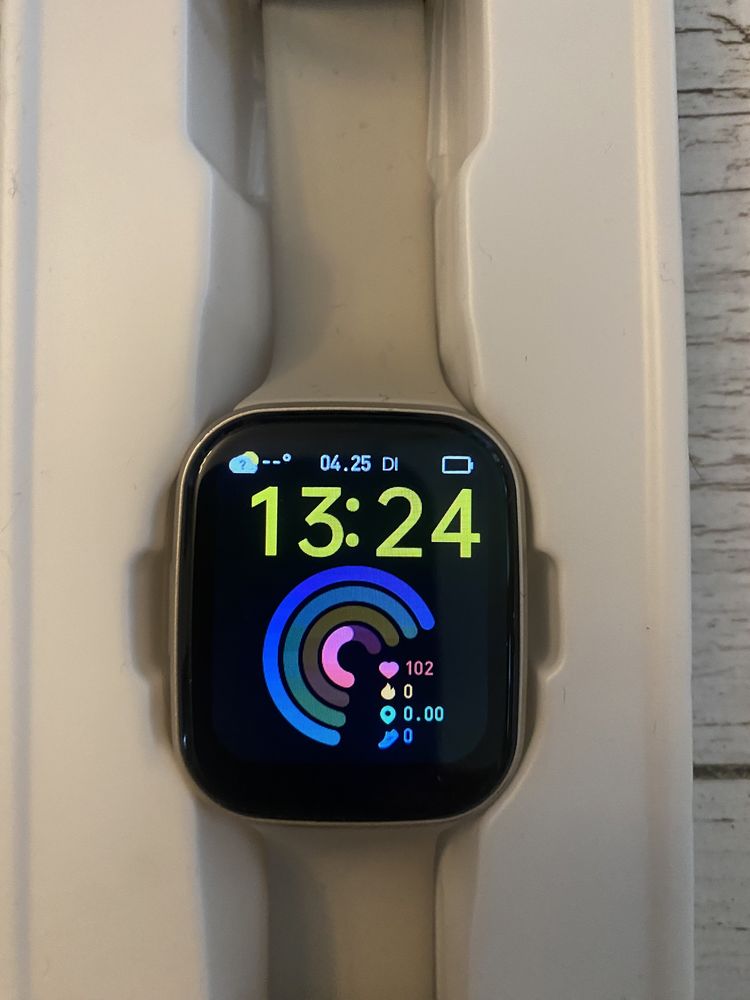Smart watch firmy DBASNE