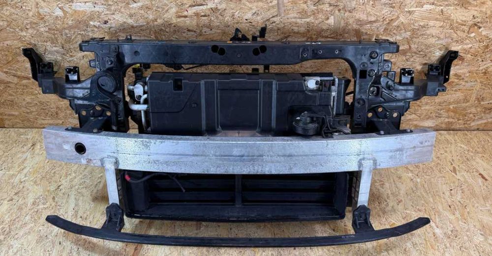 Панель передня KIA NIRO I