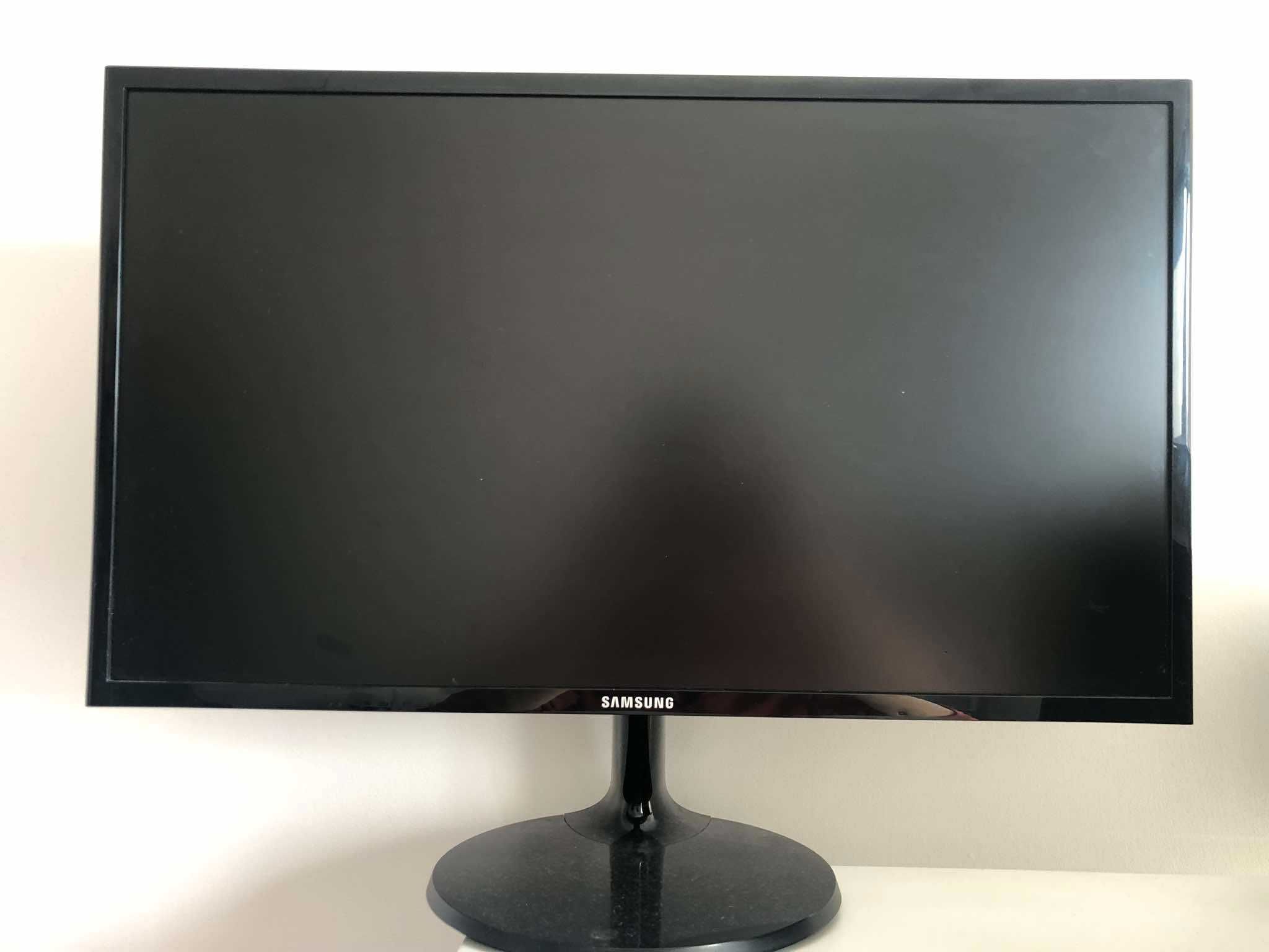 Monitor Samsung s24f350fh
