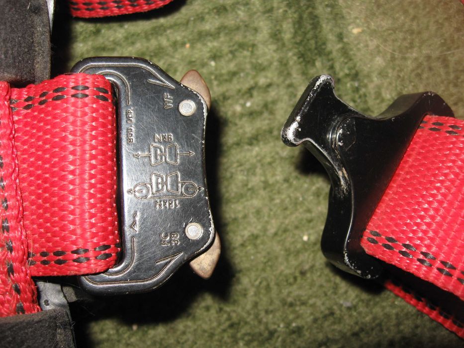 Шлейка-сбруя на дуууужжже велику собаку