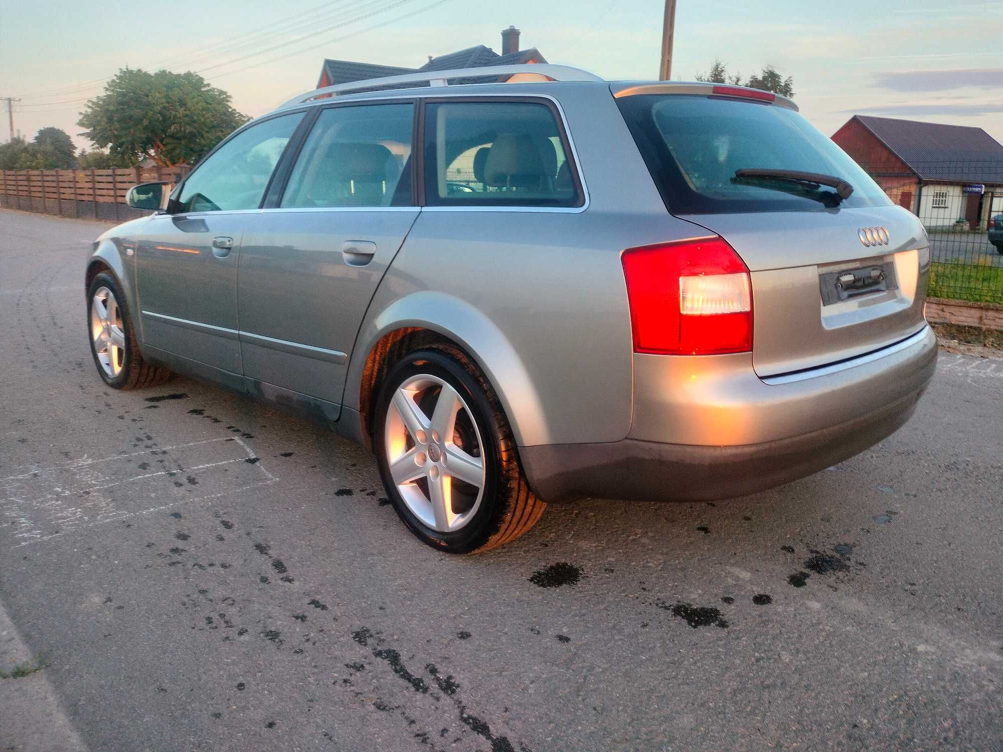 Audi a4 b6 1,9tdi polecam 2002rok
