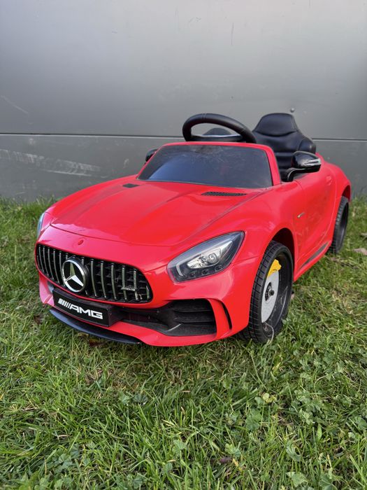 Mercedes na akumulator dla dzieci autko