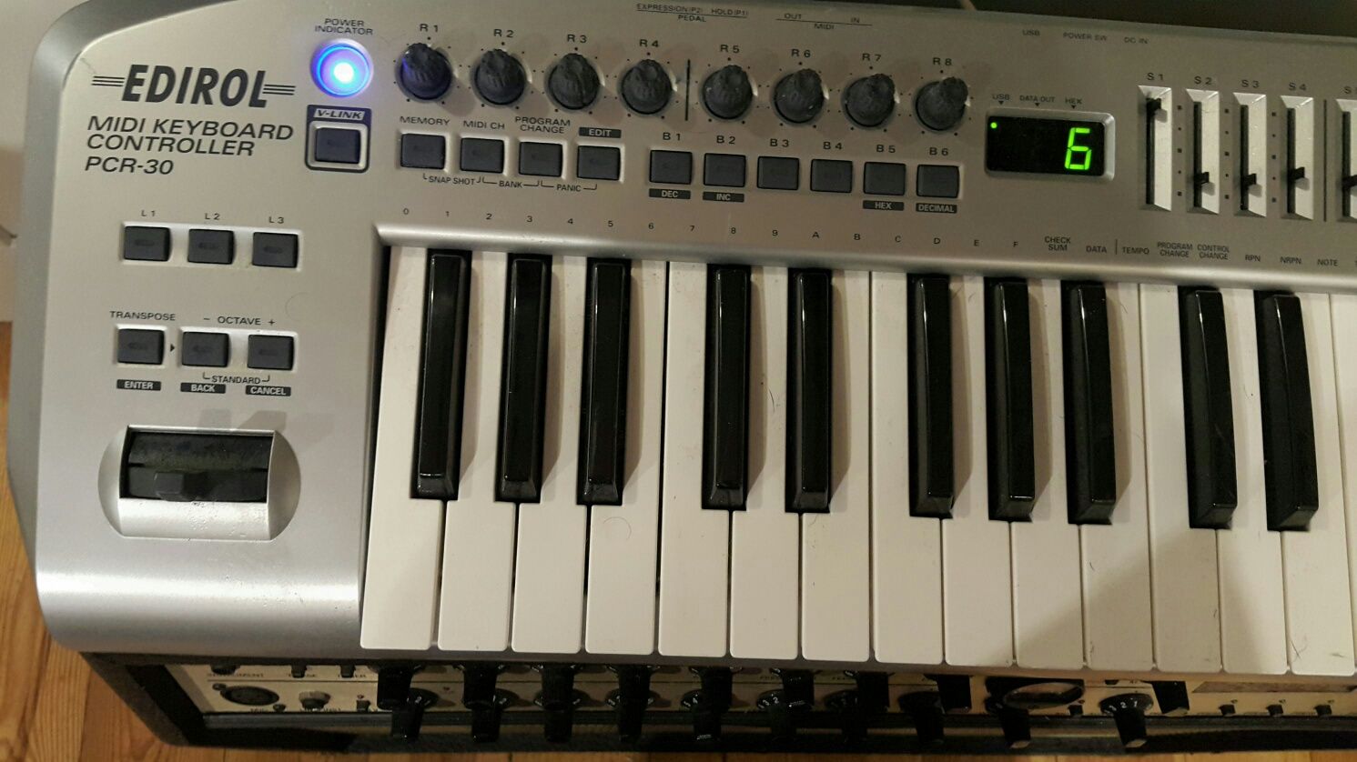 klawiatura sterująca MIDI Roland Edirol PCR32