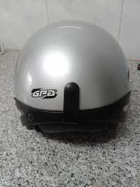 capacete GPA cinza claro metalizado
