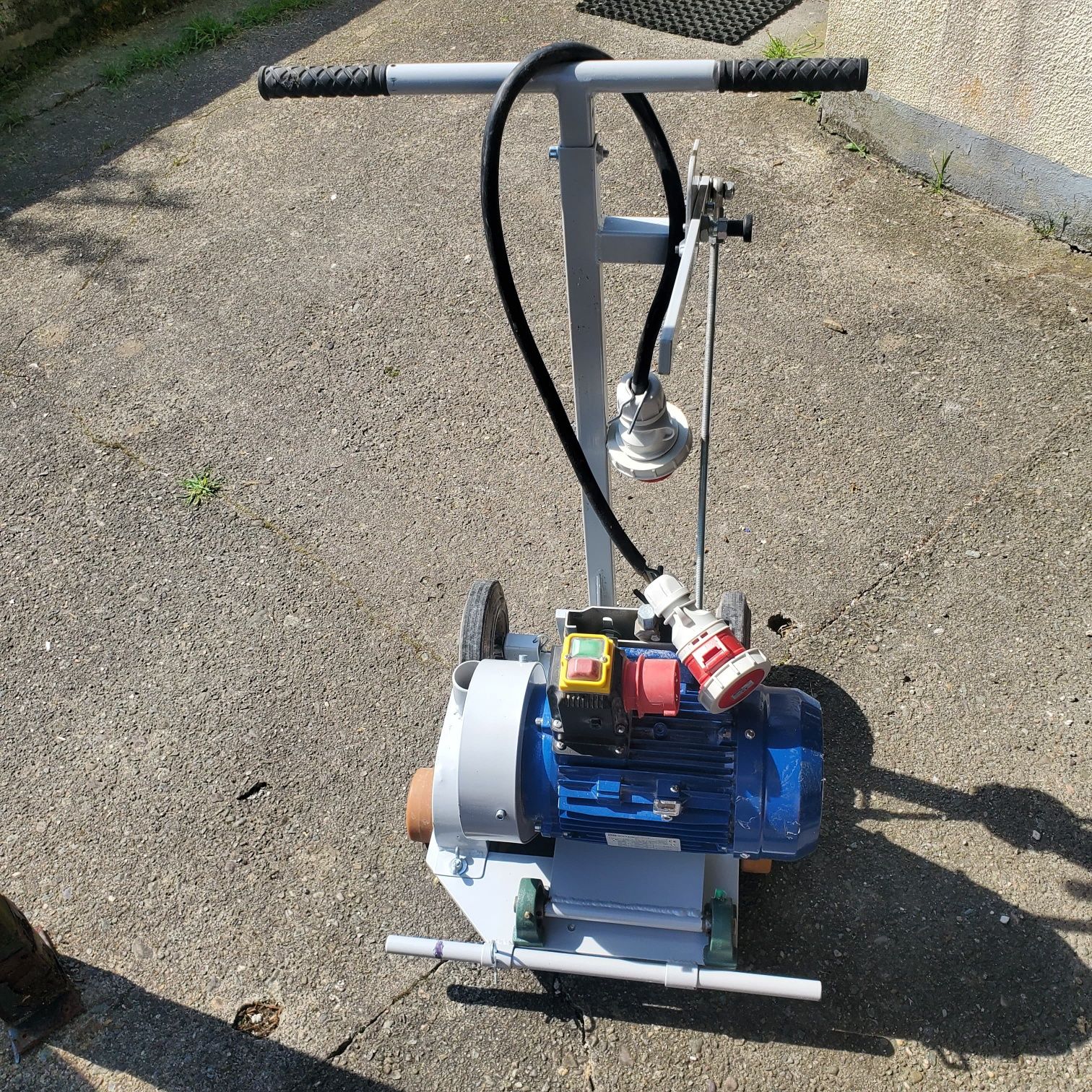 Frezarka do betonu, rowków, podłogówki, bruzdownica 4kw 3 fazy