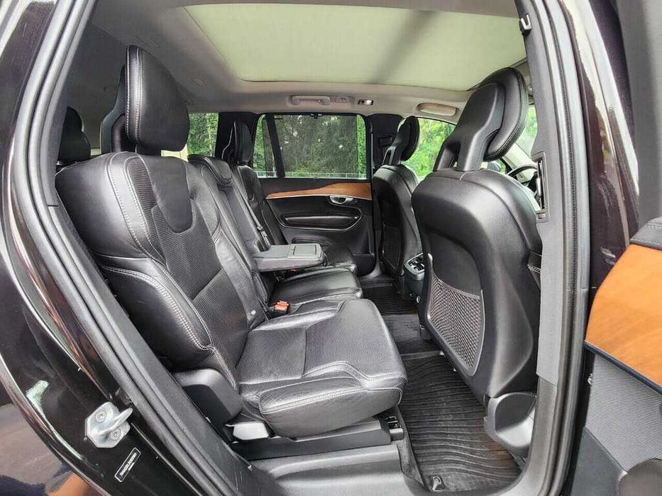 Volvo XC90 T6 R-Design      2016