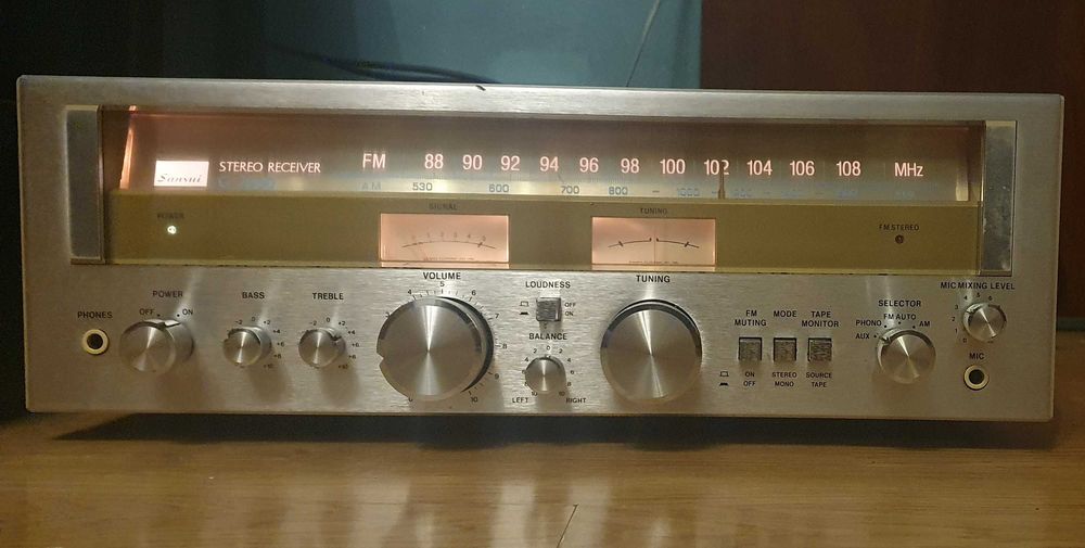 Sansui G2000 Amplituner