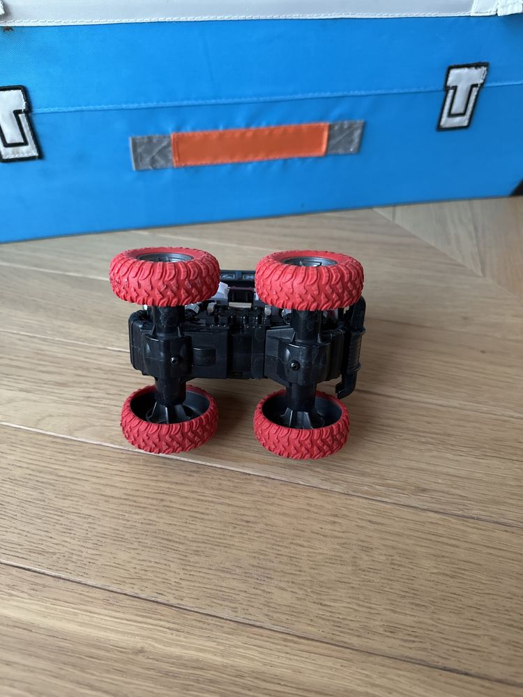 Pojazd quad na napęd