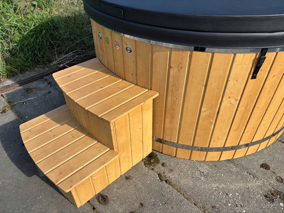 Balia z piecem zintegrowanym od producenta hydromasaż, aeromasaż, FV23