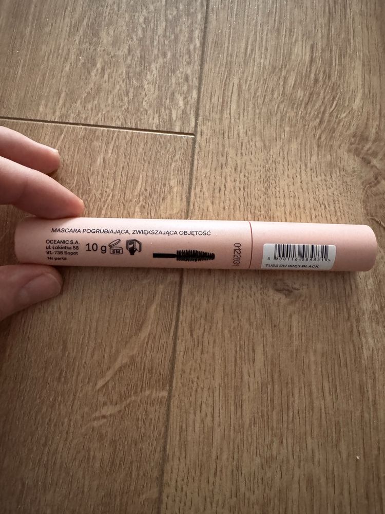 AA WINGS OF COLOR Star Secrets mascara wydłużająca tusz do rzęs