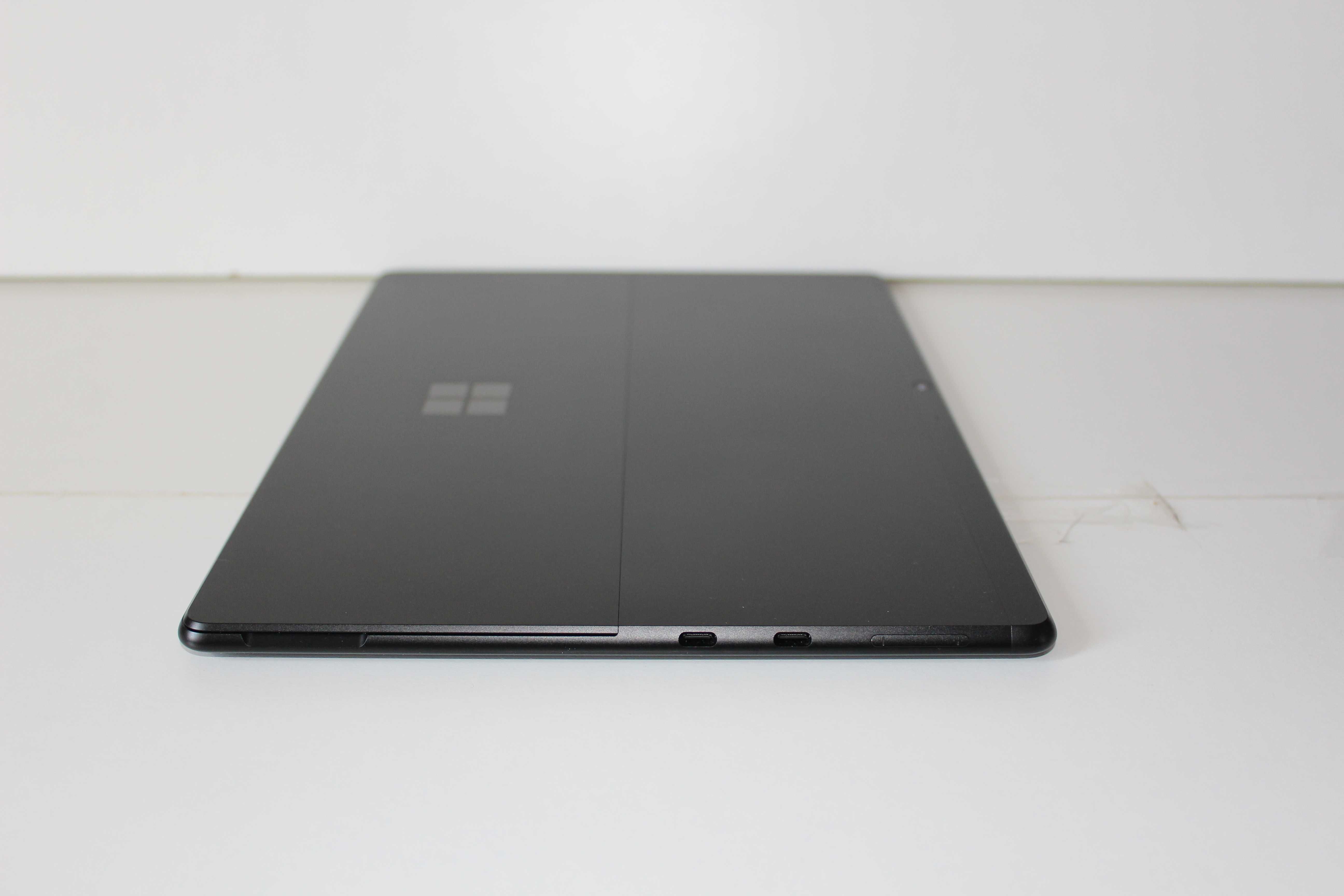 Microsoft Surface Pro X SQ1/ 13" 2880x1920 + LTE. 8/128/256/512GB/1Tb