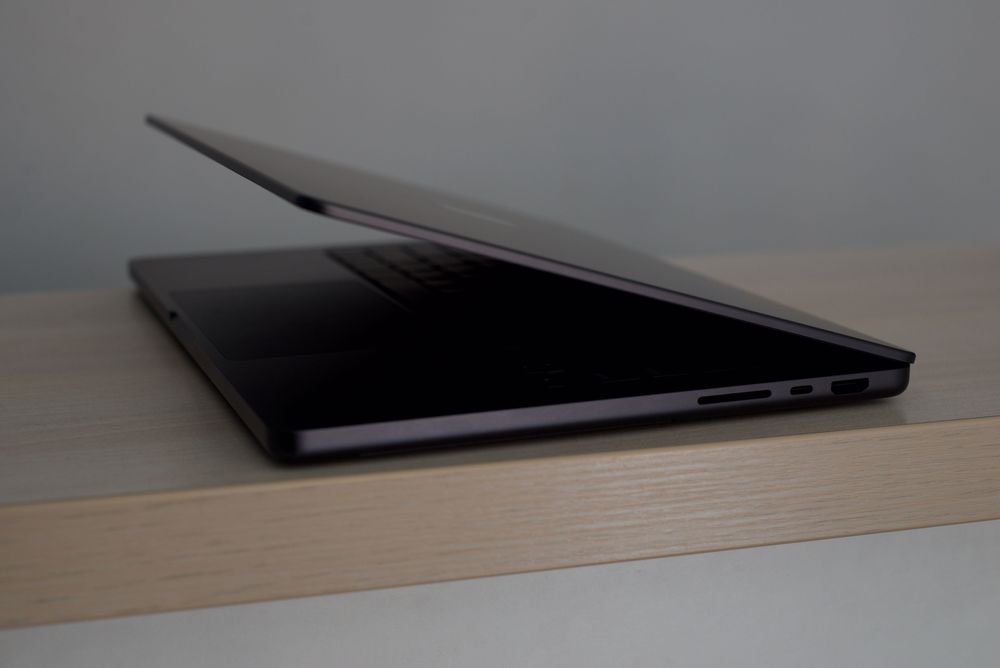 Open box/Used MacBook Pro 14 M4 Pro 24GB 512Gb Space Black (MX2H3)