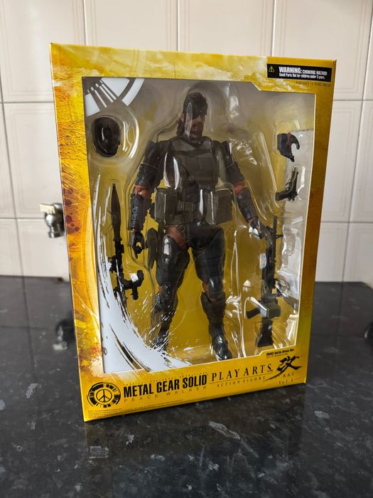 Figuras Metal Gear Solid - Play Arts Kai (Square Enix)