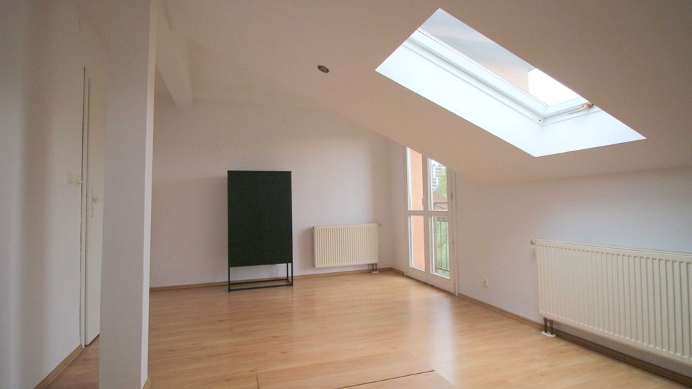 Mieszkanie 3 pokoje z garażem do wynajęcia.