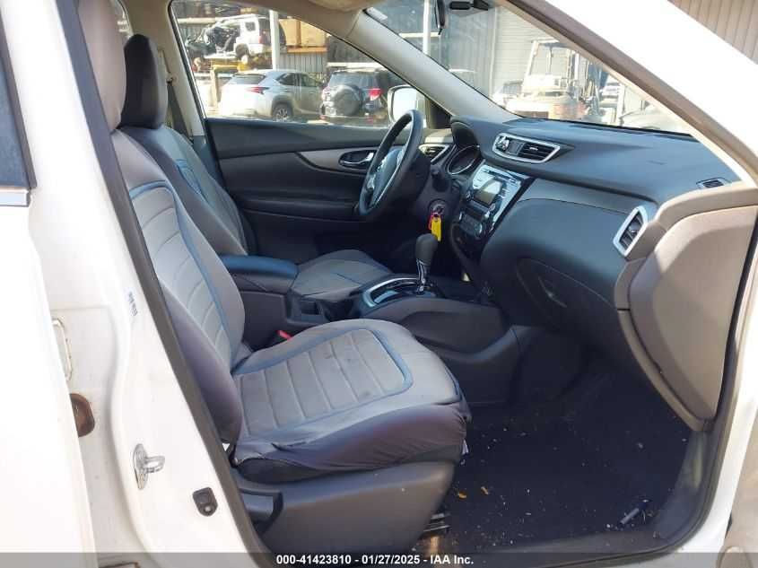 nissan rogue 2016