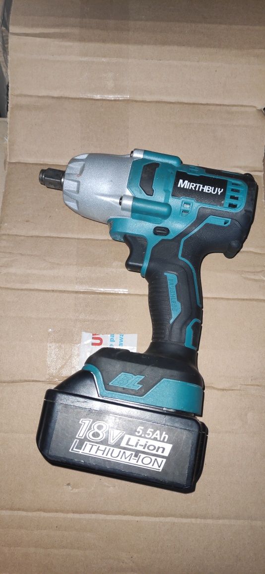 KLUCZ UDAROWY i bateria jak Makita 600Nm 18V brzeszczotkowy zakretarka