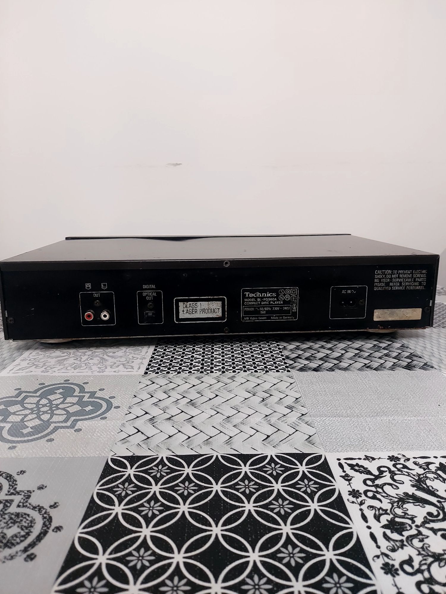 technics model sl-pg560A