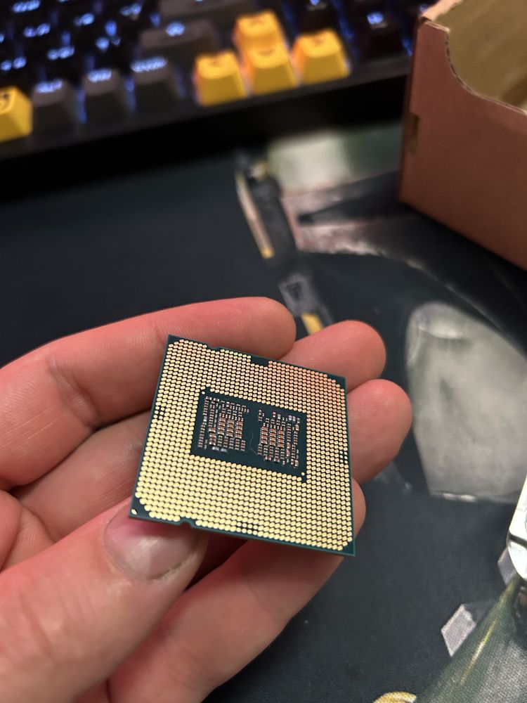 Процесор i7 10700 lga 1200