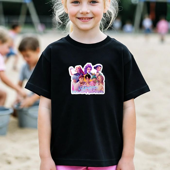 Koszulka dziecięca czarna z motywem kpop demon hunters - K-Pop 152
