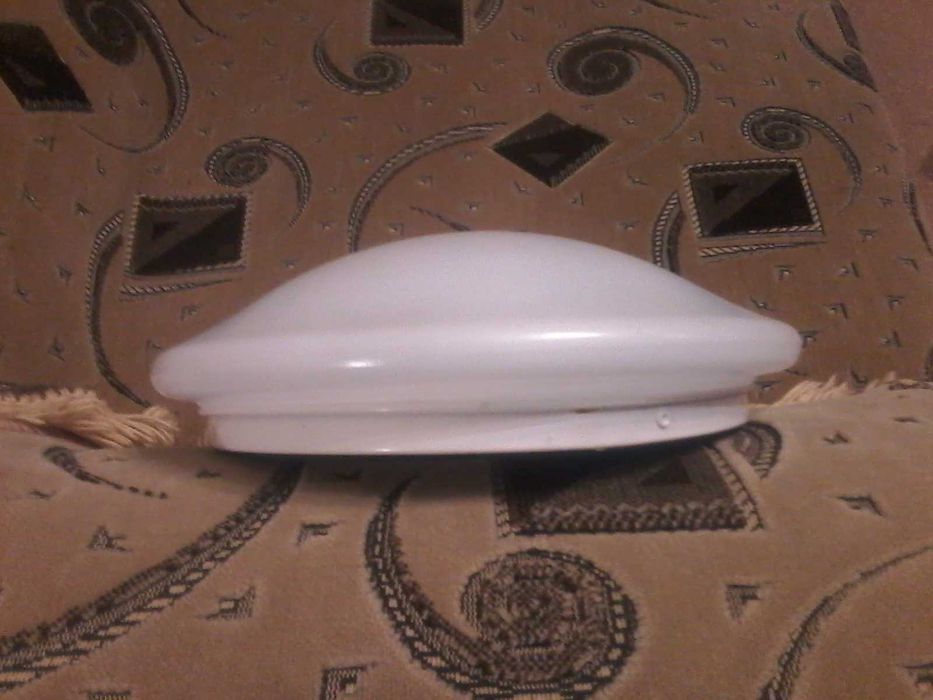 Продаю светильник LED б/у