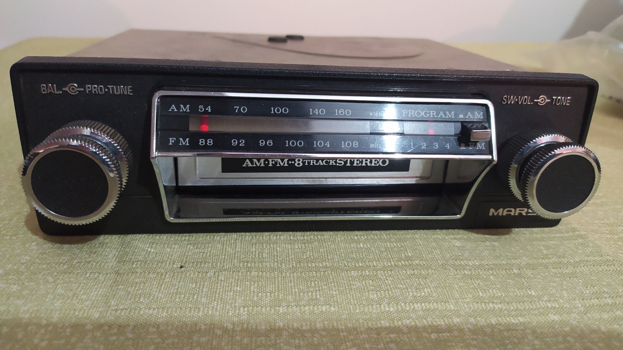 Auto radio antigo