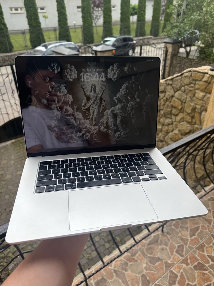 Macbook air15 m2 2023