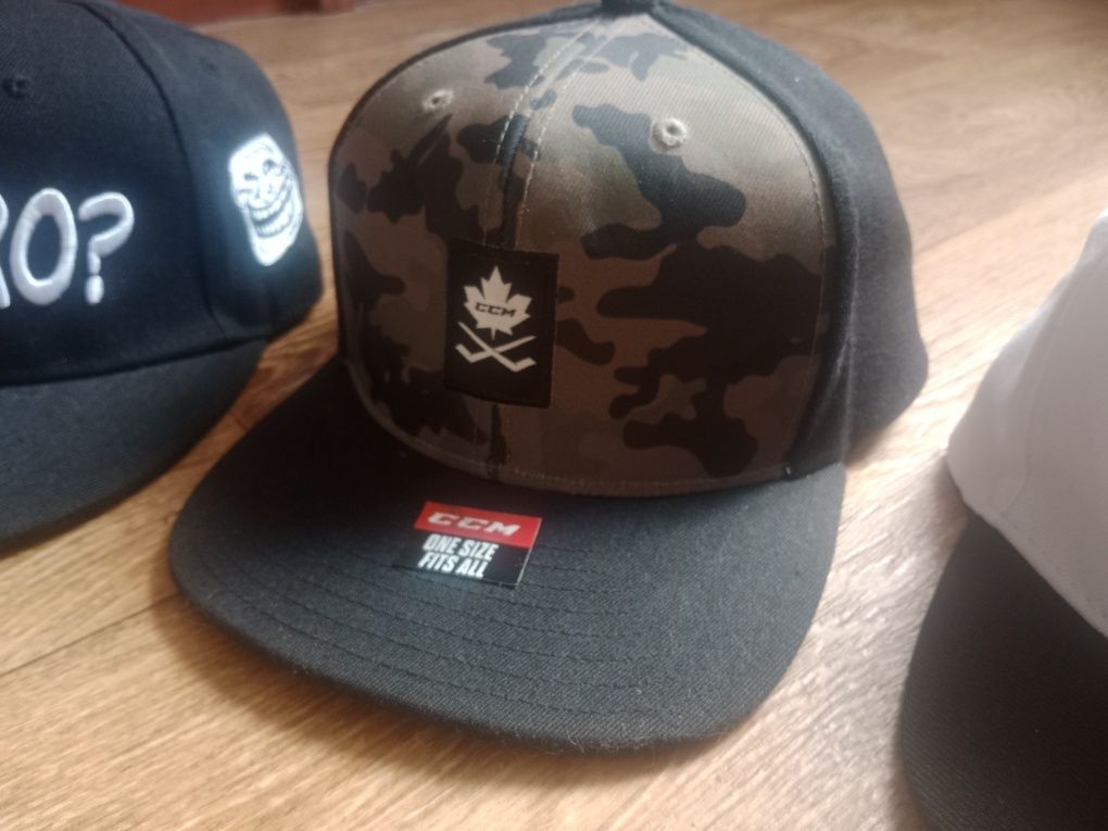 Кепка тракер  хокейная снэпбэк ccm camo flat BRIM SNAPBACK