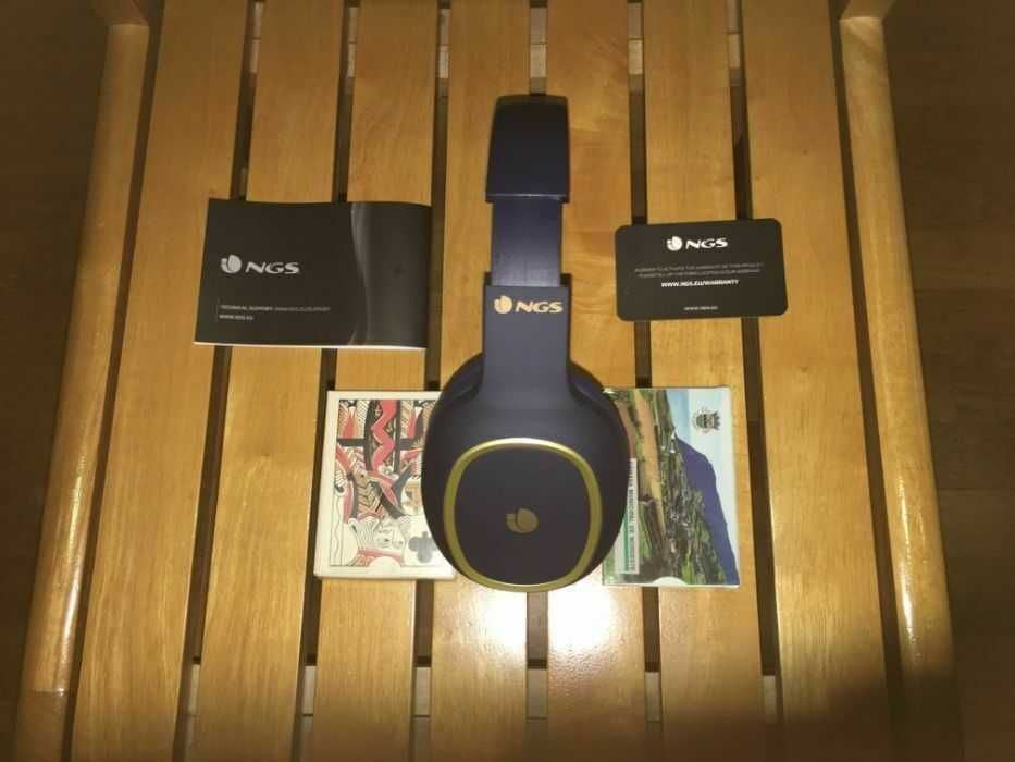 ## NGs Arctic Envy Blue Headphones (Bluetooth) ##64550970830467123