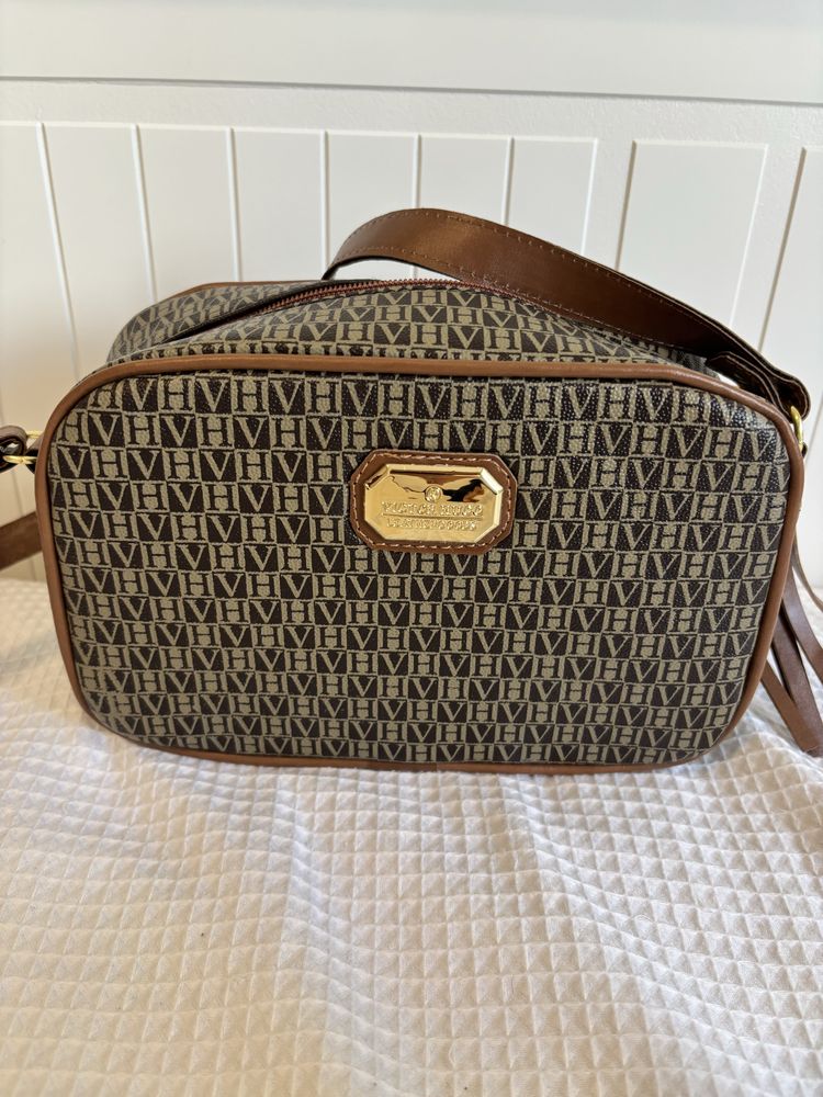 Bolsa feminina nova