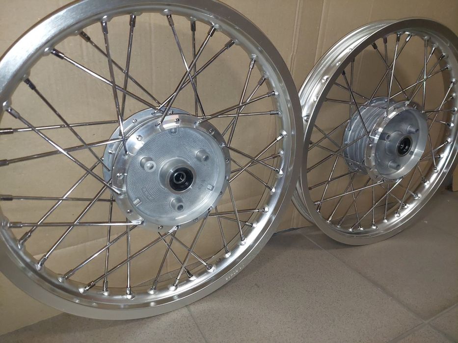 Fabrycznie Nowe wycentrowane koła kpl Rawki r16 Simson s51 s50 s53 duo