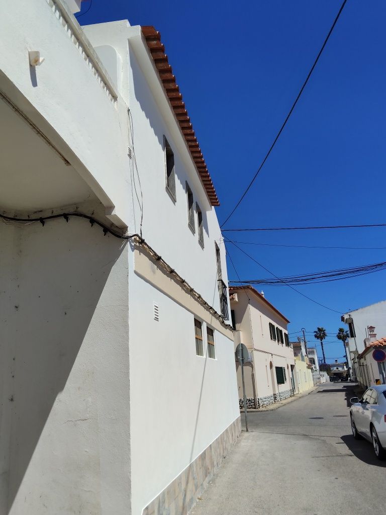 Pinturas, Reparações e Limpeza de Telhados – Algarve