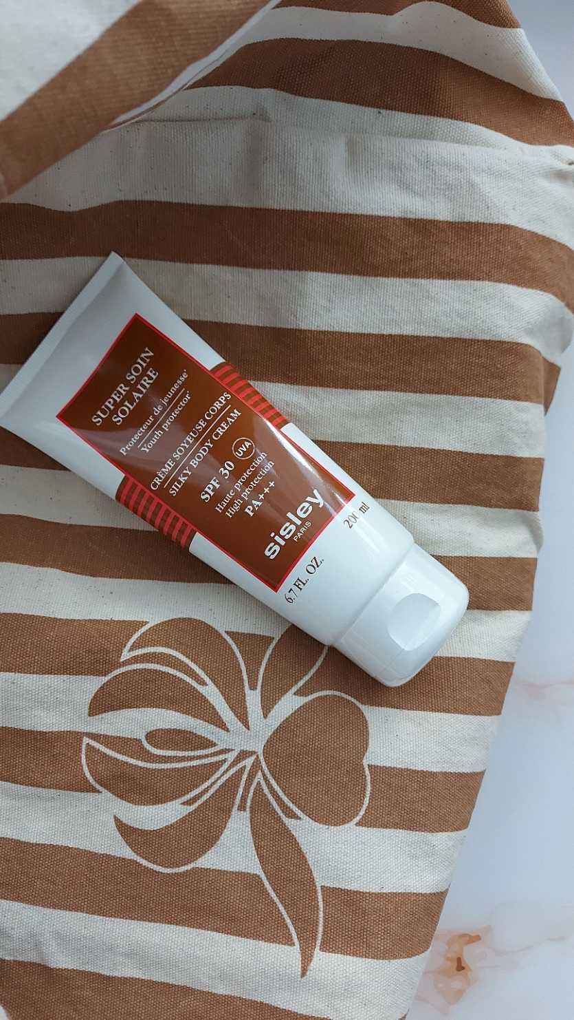 Sisley Super Soin Solaire Silky Body Cream SPF 30