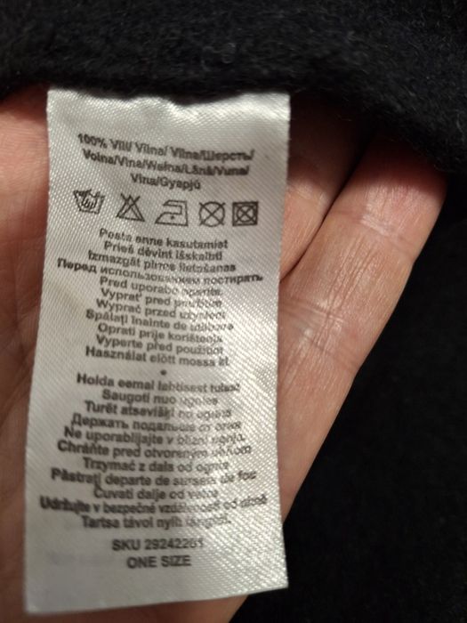 Beret damski czarny wełniany one size