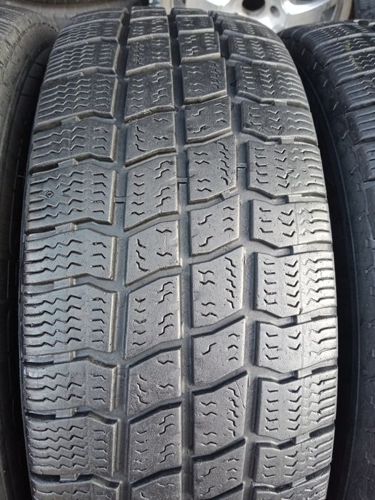 215 65 r16c Vredestein 2019p