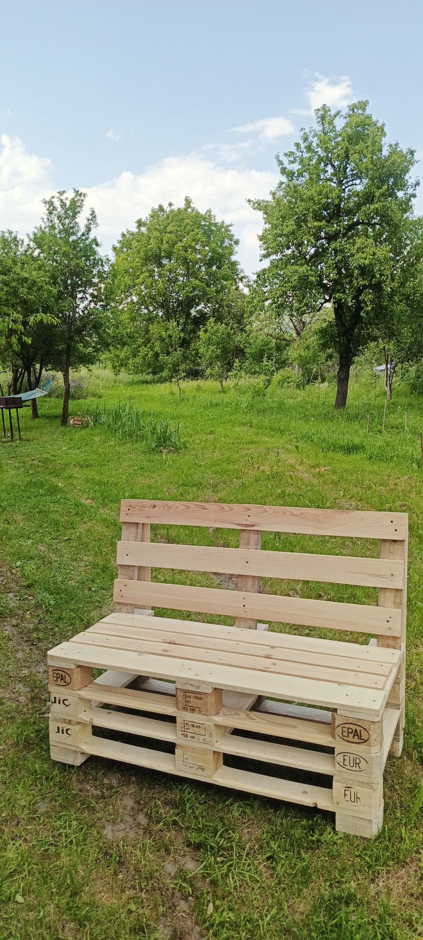 Меблі з палет,піддонів